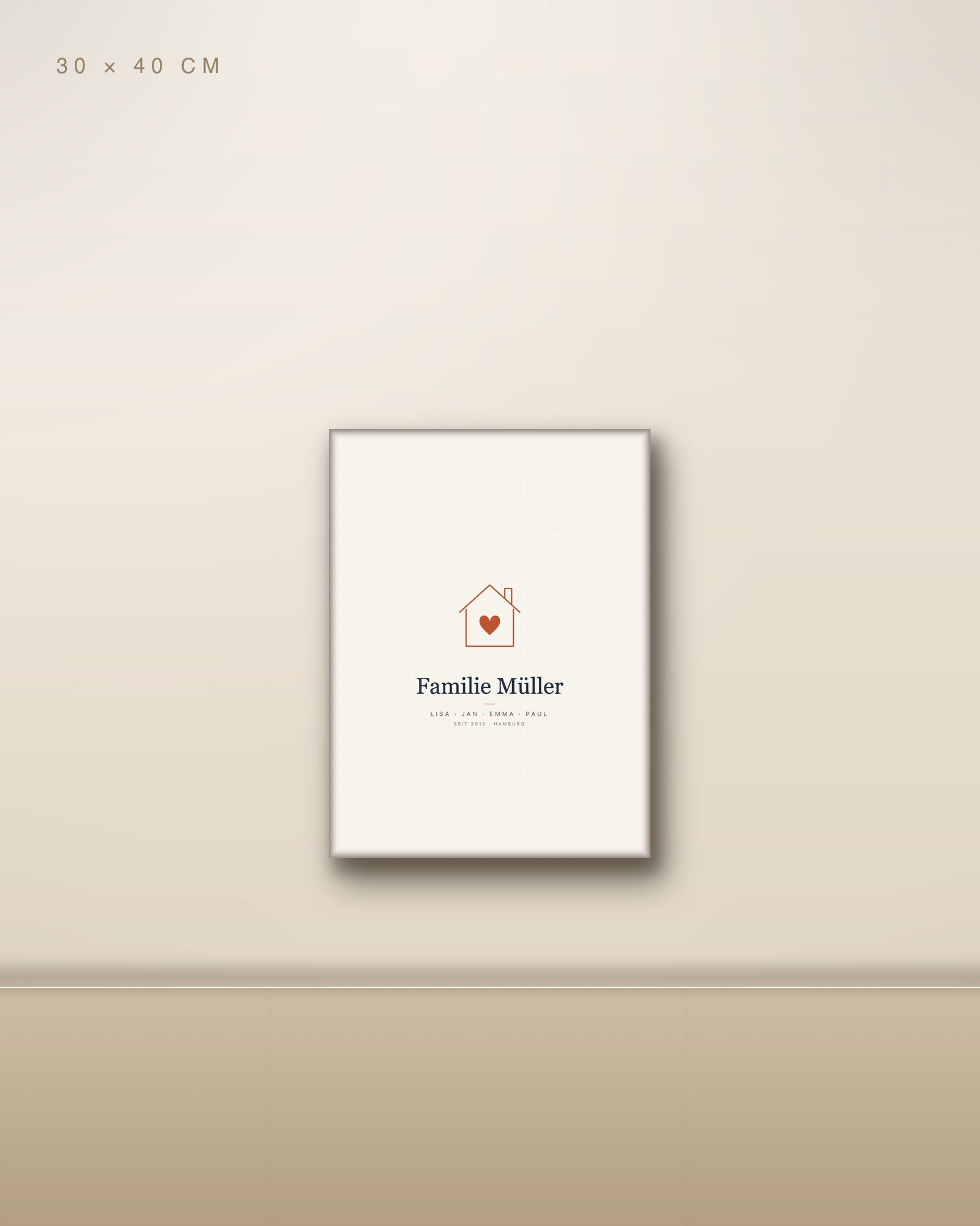 Personalisiertes Familienposter mit Haus und Herz 30 × 40 cm als Leinwand mit Keilrahmen an Wohnzimmerwand